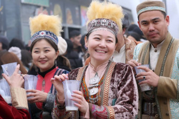 Фотография к новости: Алматылықтар "Амал" мерекесін тойлады