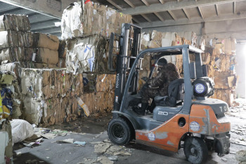 Фотография к новости: Кузиев: Миллиардтаған теңгеге салынған қоқыс өңдеу зауыттары жұмыс істемейді