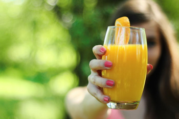 Қаптамадағы шырын қауіпті ме? Маман жауап берді