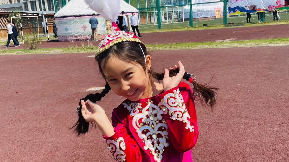  спикердің жеке мұрағатынан