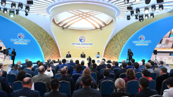 Фотография к новости: "Құр сөзден ештеңе шықпайды". Президент қазақ тілінің мәртебесі туралы айтты