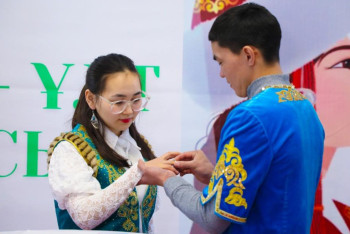 Фотография к новости: Шаңырақ күні: Астанада жас жұбайлардың некесі қиылды