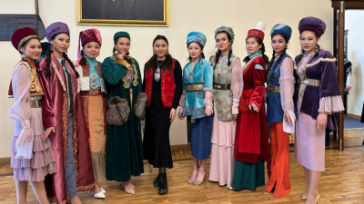 Алматыда Ұлттық киімдер күніне арналған фестиваль өтті