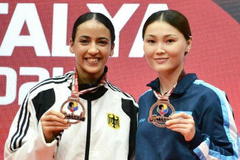 Фотография к новости: Қазақстан құрамасы каратэден Түркияда 2 алтын, 3 қола жеңіп алды