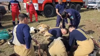 Фотография к новости: Кеше құтқарушылар құдықтан алып шыққан қыз көз жұмды