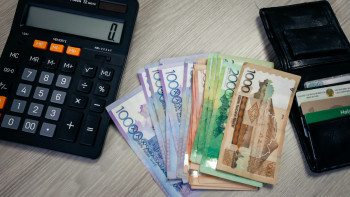 Фотография к новости: Ақтөбе облысында қанша борышкер алиментін төлемей жүр?