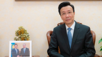 Фотография к новости: Қазақ-қытай қатынасы: Елші екі елдің ынтымақтастығы жайлы айтты