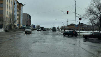 Фотография к новости: Қарағандыға қызыл су келді. Қала әкімі жағдай бақылауда екенін айтты