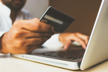 Фотография к новости: Қазақстандықтар жұбайының рұқсатынсыз банктен несие ала алмайды