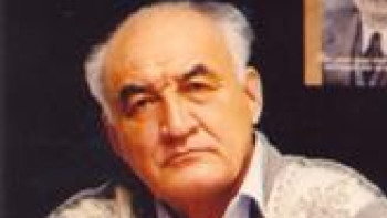 Фотография к новости: Жазушы Медеу Сәрсеке дүниеден озды