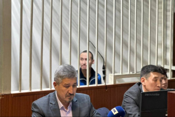 Фотография к новости: Алматыда автобус жүргізушісін ұрған күдіктінің ісі бойынша екінші тыңдалым өтті