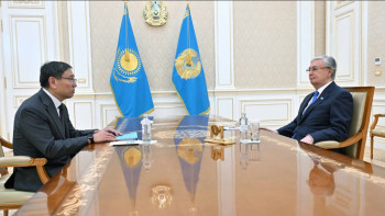 Фотография к новости: Мемлекет басшысы Ерболат Досаевты қабылдады