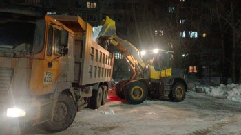 Фотография к новости: Елордадан бір күнде 25 мың текше метр қар шығарылды