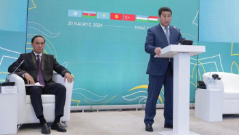 Фотография к новости: Министр тұқым шаруашылығын дамыту жөніндегі шаралар туралы айтты