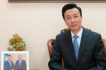 Фотография к новости: Чжан Сяо: Қытай экономикасының сапаны жақсарту тұрғысынан келешегі зор