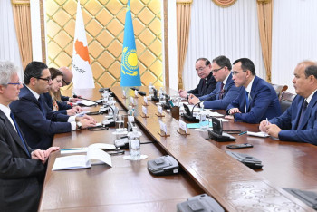 Мәулен Әшімбаев Кипр Республикасының сыртқы істер министрімен кездесті