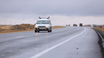 Фотография к новости: «Шұрқ-тесік»: Ақтөбе облысының жолдары сын көтермейді