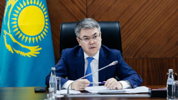 Фотография к новости: Атырауды басқан жағымсыз иіс. Шәпкенов себебін анықтауға 10 күн уақыт берді