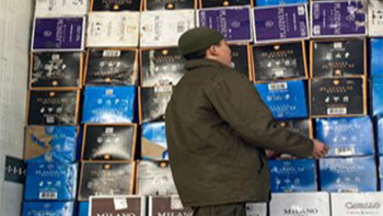 Фотография к новости: Контрабандалық жүк. Құны 1 млрд теңгеден асатын темекі өнімдерінің ірі партиясы анықталды