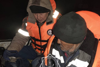 Ақтөбеде су басқан шаруа қожалығынан қызметкерлер эвакуацияланды