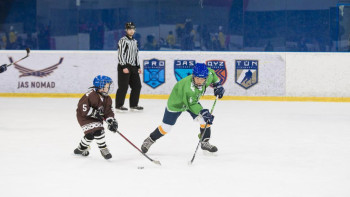 Фотография к новости: Елордада балалар арасында шайбалы хоккейден турнир өтеді