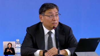 Фотография к новости: Алматыда парамен ұсталған басшының аудан әкімі ауыса ма?