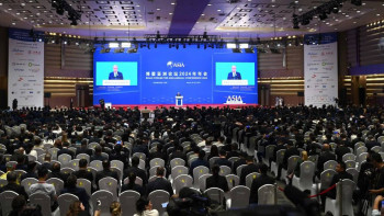 Фотография к новости: Тоқаев: Қытай инвестициясының тең жартысы Қазақстан үлесіне тиесілі