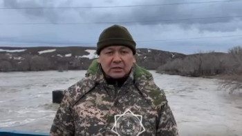 Фотография к новости: ТЖ қызметкерлерінің күшімен 128 адам эвакуацияланды, оның ішінде 65 бала