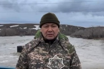 Фотография к новости: ТЖ қызметкерлерінің күшімен 128 адам эвакуацияланды, оның ішінде 65 бала