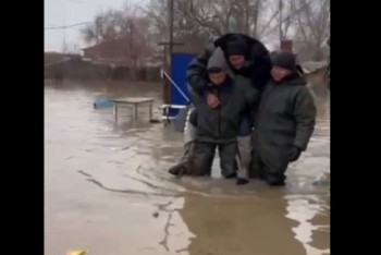Фотография к новости: Ақтөбе облысында 2870 адам қауіпсіз жерге көшірілді