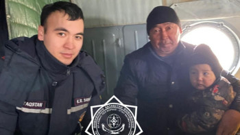 Фотография к новости: Құтқарушылар Абай облысында жоғалған екі азаматты тапты