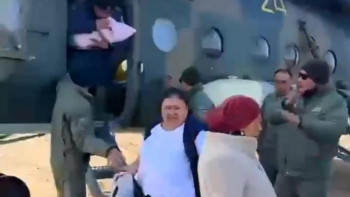 Фотография к новости: ТЖМ Ырғыздағы су басқан ауылдарды эвакуациялау сәтінен бейнекадрлар жариялады