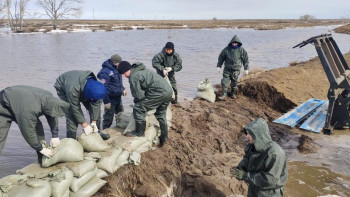 Фотография к новости: Павлодар облысы бойынша 100 мың текше метрге жуық су сорылды