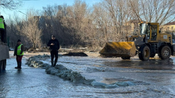 Фотография к новости: Вице-министр: Су шайып кеткен үйлер қауіпсіз жерге салынады