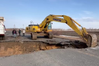Фотография к новости: БҚО-да республикалық маңызы бар жол қалпына келтірілді