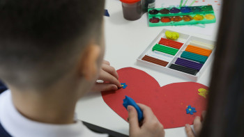 Фотография к новости: "Әр бала мектепке баруға лайықты". Ерекше балалар ортаға қалай бейімделеді