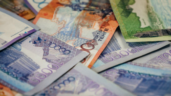 Фотография к новости: Энергетиктер қанша жалақы алады