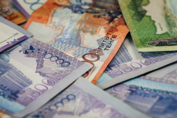 Фотография к новости: Энергетиктер қанша жалақы алады