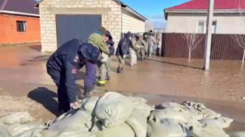 Фотография к новости: Маңғыстау облысы ТЖД күштері Батыс пен Ақтөбеге көмектесіп жатыр