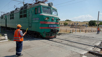 Фотография к новости: Алакөлге апаратын пойыздың жағдайы жан түршіктіреді – депутат