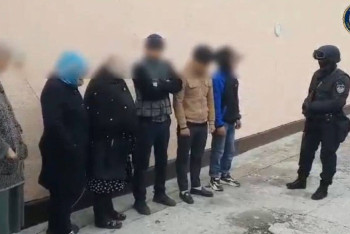 Фотография к новости: Полиция шетелдіктерге шекараны заңсыз кесіп өтуге көмектескен адамдар тобын ұстады