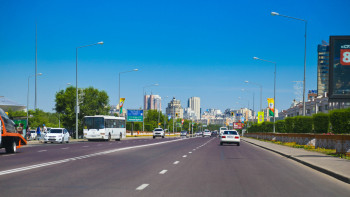 Фотография к новости: Астанада Қонаев арқылы өтетін жаяу жүргіншілер көпірі жабылады