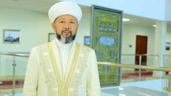 Фотография к новости: Бас мүфти Қадір түнін қалай өткізу қажеттігін айтты