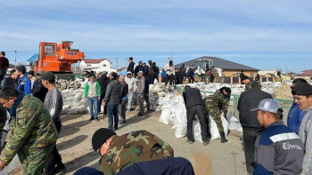 Фотография к новости: Жайық жағасын бірігіп көтерейік - әкімнің орынбасары