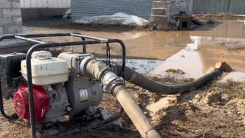 Фотография к новости: Ақмола облысының Талапкер ауылындағы су тасқынына қарсы жұмыстар аяқталды