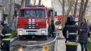 Фотография к новости: Елордалық өрт сөндірушілер екі адамды құтқарды