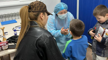 Фотография к новости: Су тасқыны болған жерде 3 мыңға жуық дәрігер қызымет атқаруда