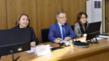 Фотография к новости: Келімбетовті еске алуға арналған Түркітану бойынша топтық білім сайысы өтті