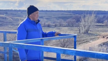 Фотография к новости: Ақтөбелік краншы зейнеткер туған қаласын төтенше жағдайдан шығаруға көмектесті