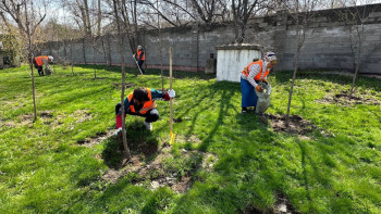 Фотография к новости: Фоторепортаж: Алматыда ауқымды тазалық жұмыстары жүргізіліп жатыр